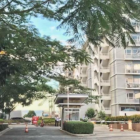 The Treehouse B @ Trees Residences Manila Eksteriør bilde